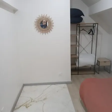 Joli De Διαμέρισμα Écouen